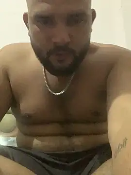 amitsharma7868 online show from July 26, 2026, 4:14 pm