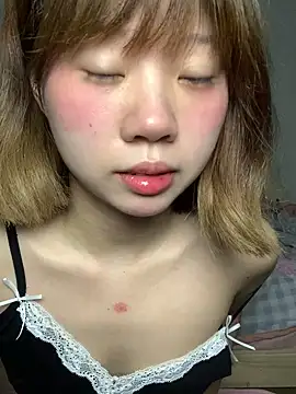zhaomosheng125216 online show from June 28, 2026, 4:41 am