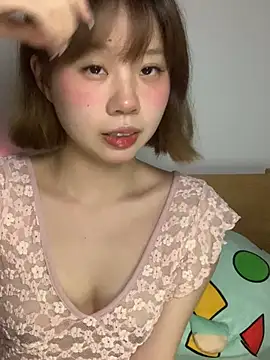 zhaomosheng125216 online show from May 6, 2026, 4:11 pm