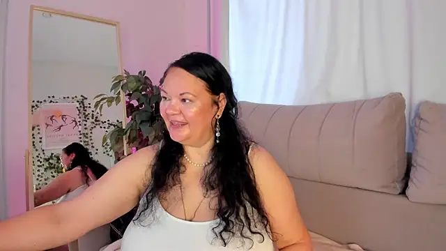 sandra jackson online show from July 6, 2026, 2:40 am