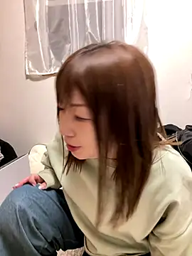 h415a812 online show from December 18, 2025, 2:10 pm