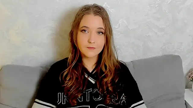 EiraWise online show from December 4, 2025, 2:49 pm