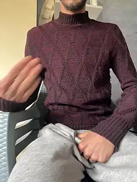 Yasar-Xxxl online show from March 7, 2026, 1:49 pm