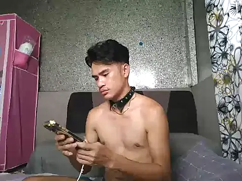 Snapshot of urbillyboi chatting on February 9, 2026, 4:54 am urbillyboi online show from February 9, 2026, 4:54 am