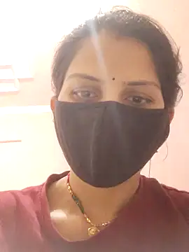 poojam93 online show from February 11, 2026, 12:21 am