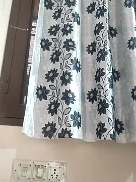 poojam93 online show from March 1, 2026, 2:55 am