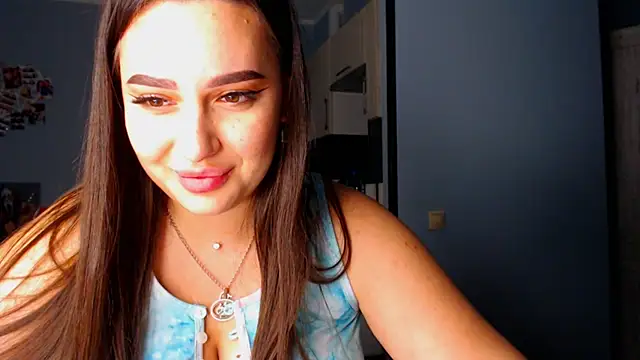 NikiWhite online show from September 18, 2025, 2:03 am