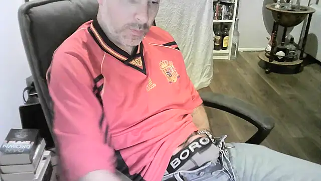 Chrisprngr online show from July 20, 2026, 6:43 pm