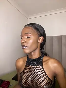 Trans fairy online show from January 6, 2026, 8:57 pm