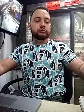 Catire10  online show from October 23, 2025, 1:32 pm