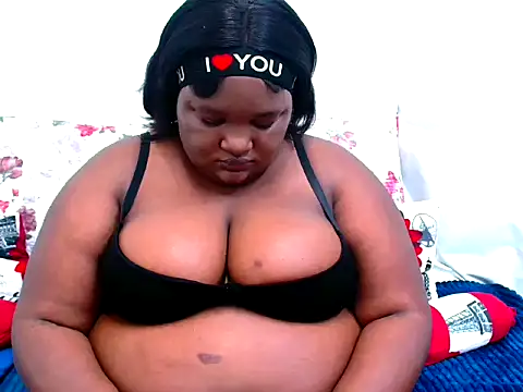 ChubbyBoobsxxx online show from September 19, 2025, 6:06 am