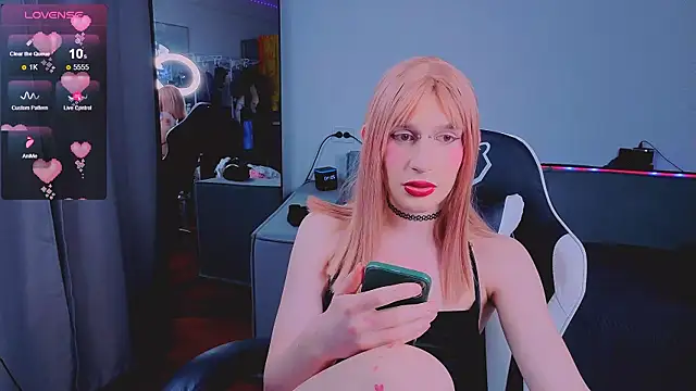 yoi mika online show from September 22, 2025, 5:41 pm