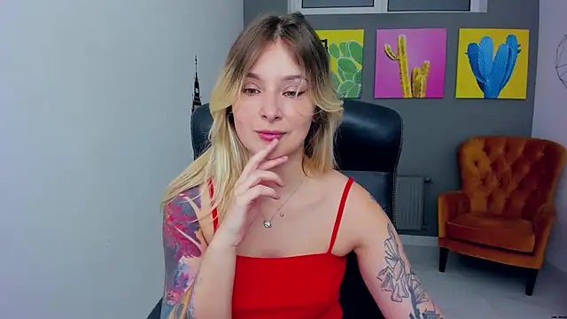 LilFleurish online show from May 5, 2026, 4:26 am