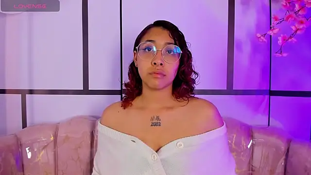 Olivejoness online show from September 19, 2025, 5:33 am