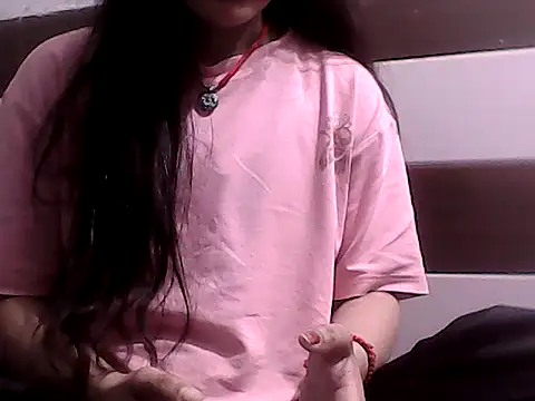 Snapshot of anannyaR chatting on February 8, 2026, 3:21 pm anannyaR online show from February 8, 2026, 3:21 pm