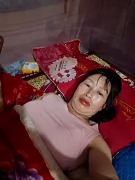 ngocngoc cute online show from May 8, 2026, 8:51 am