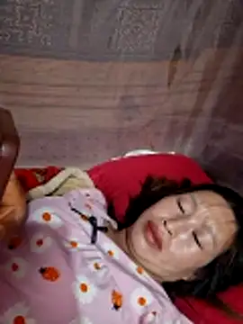 ngocngoc cute online show from April 23, 2026, 1:46 pm