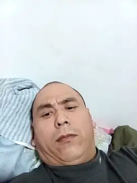 CWQ123 online show from November 12, 2025, 9:40 pm