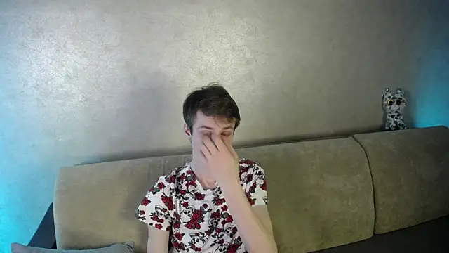 yes cute boy  online show from March 13, 2026, 8:14 pm