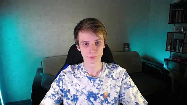 yes cute boy  online show from April 4, 2026, 5:30 pm