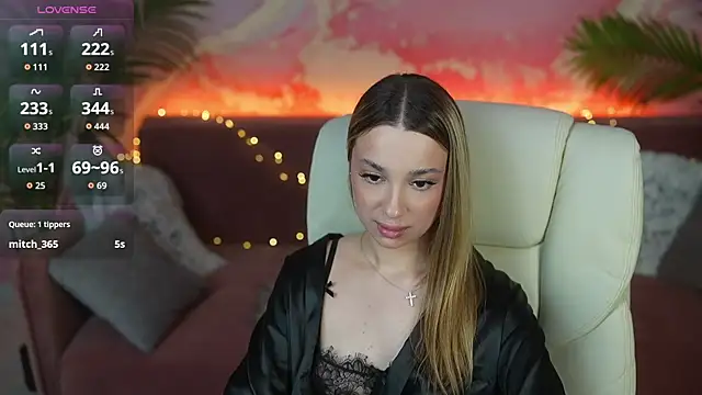 MelisaRoss online show from May 28, 2026, 6:03 pm