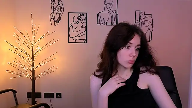 riley sanders online show from July 11, 2026, 9:37 pm