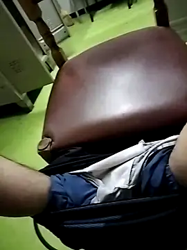 Snapshot of SborraSicula chatting on October 21, 2025, 1:49 am SborraSicula online show from October 21, 2025, 1:49 am