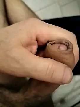 Snapshot of SborraSicula chatting on September 17, 2025, 12:29 pm SborraSicula online show from September 17, 2025, 12:29 pm