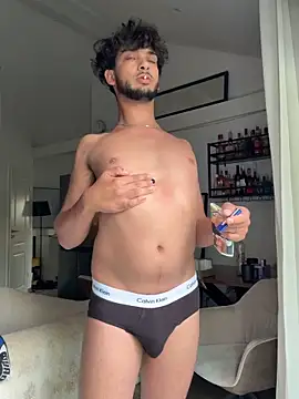 Gipsyboysteve online show from June 17, 2026, 5:29 am