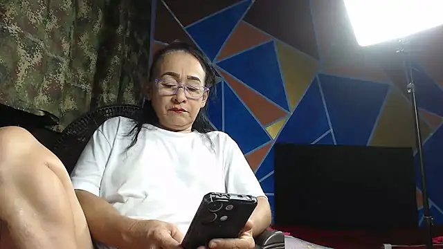 Snapshot of maggi_hotsson chatting on January 8, 2026, 10:38 pm maggi hotsson online show from January 8, 2026, 10:38 pm