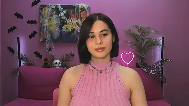 lil angel  online show from October 28, 2025, 12:48 pm