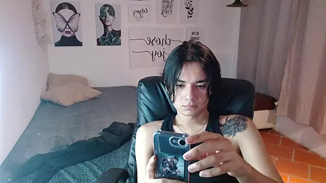 davoxer online show from October 10, 2025, 3:29 am