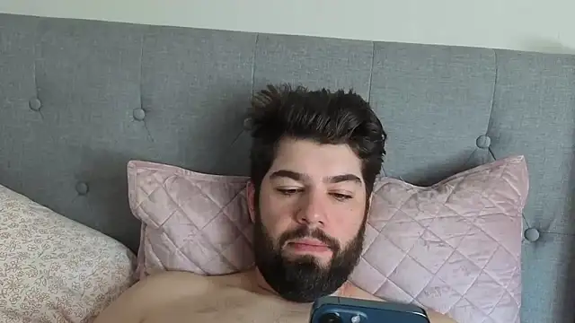 bambifarrina online show from September 17, 2025, 3:03 pm