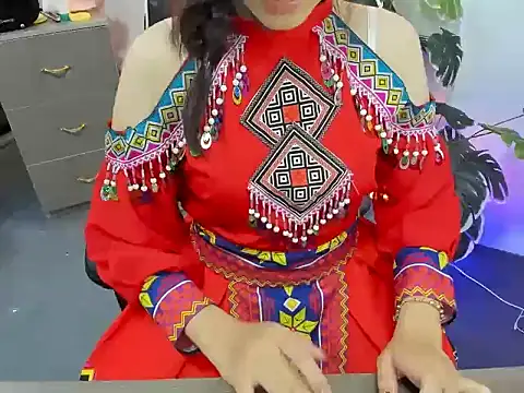 Xiao cute online show from November 13, 2025, 5:50 pm