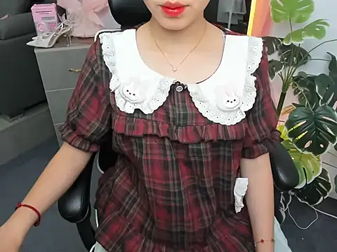 Xiao cute online show from October 12, 2025, 4:08 pm