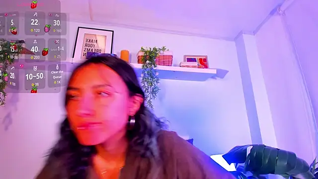 Vampgyal online show from October 1, 2025, 8:02 pm