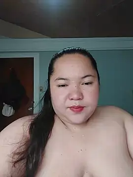 LianaCruzado online show from June 4, 2026, 5:56 am
