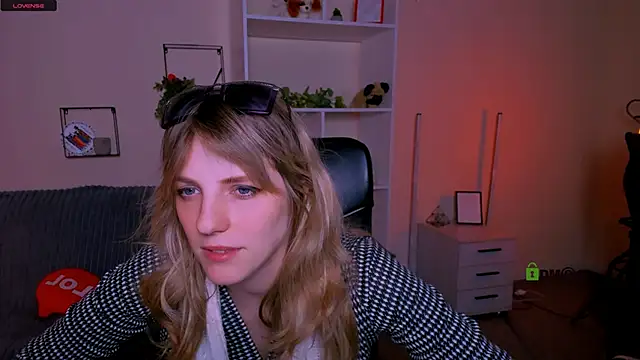 jose fairy online show from October 6, 2025, 9:04 pm