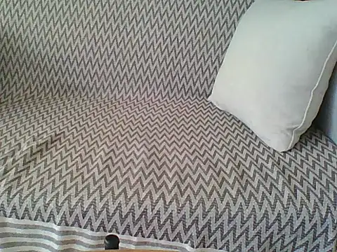 Snapshot of ceyn9674 chatting on November 18, 2025, 10:18 am ceyn9674 online show from November 18, 2025, 10:18 am