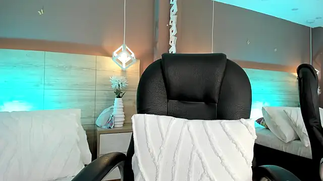 Snapshot of aa_lunit chatting on March 3, 2026, 2:35 pm aa lunit online show from March 3, 2026, 2:35 pm