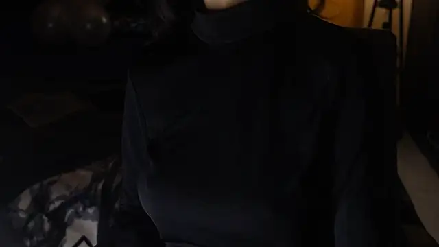 NidhiChandra online show from November 25, 2025, 9:31 am