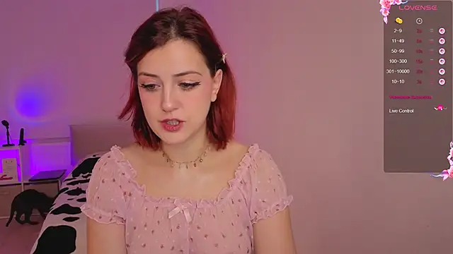 bananasgirl online show from October 3, 2025, 5:53 am