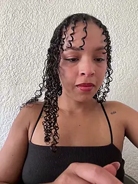 Snapshot of Yasmin777_ chatting on March 11, 2026, 6:02 pm Yasmin777 online show from March 11, 2026, 6:02 pm