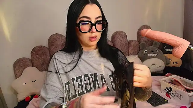 Claiborne Morris online show from September 29, 2025, 12:28 am