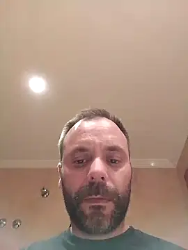 manchego85 online show from September 27, 2025, 11:44 pm