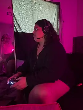 1n0nlythroat online show from January 11, 2026, 9:22 pm