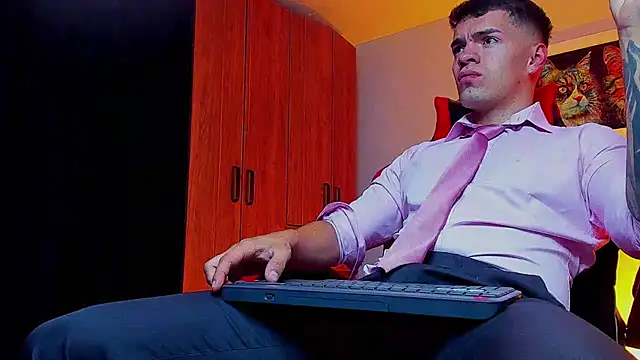 ALPHA DOMINUS  online show from September 16, 2025, 3:51 am