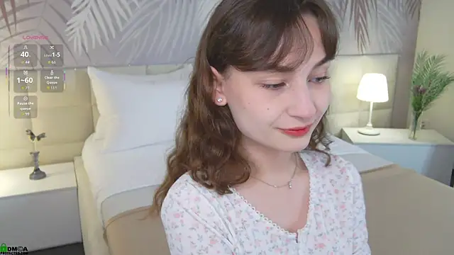 LolaPrise online show from September 16, 2025, 1:39 am