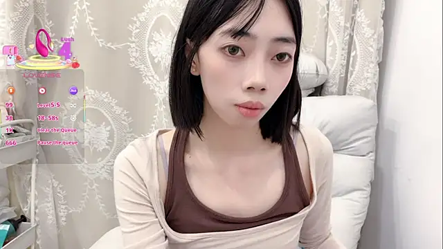 tuantuanle online show from October 25, 2025, 1:34 pm