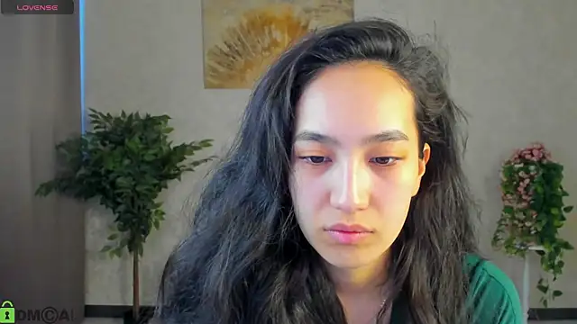 Snapshot of FlirtyAura chatting on March 19, 2026, 3:39 am FlirtyAura online show from March 19, 2026, 3:39 am